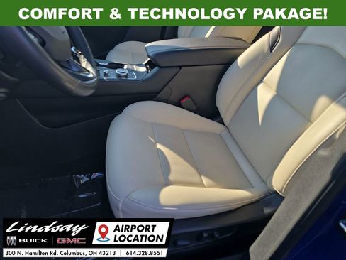 Used 2022 Cadillac XT4 Sport w/ Comfort Package image 19
