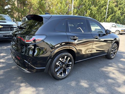 Used 2026 Honda HR-V EX-L image 10