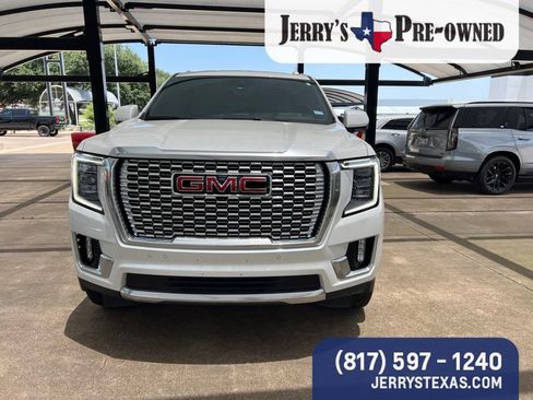 Used 2023 GMC Yukon Denali w/ Denali Reserve Package AWD/4WD image 2