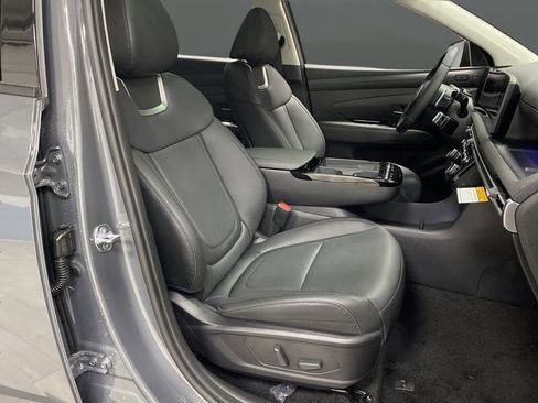 New 2026 Hyundai Tucson Limited image 32