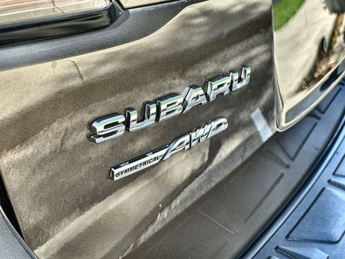 Used 2022 Subaru Outback Limited image 15