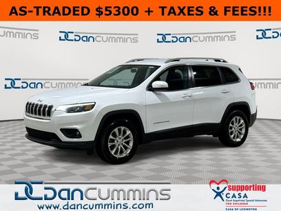 Used 2019 Jeep Cherokee Latitude w/ Popular Appearance Group