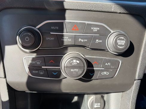 Used 2022 Dodge Charger GT image 20