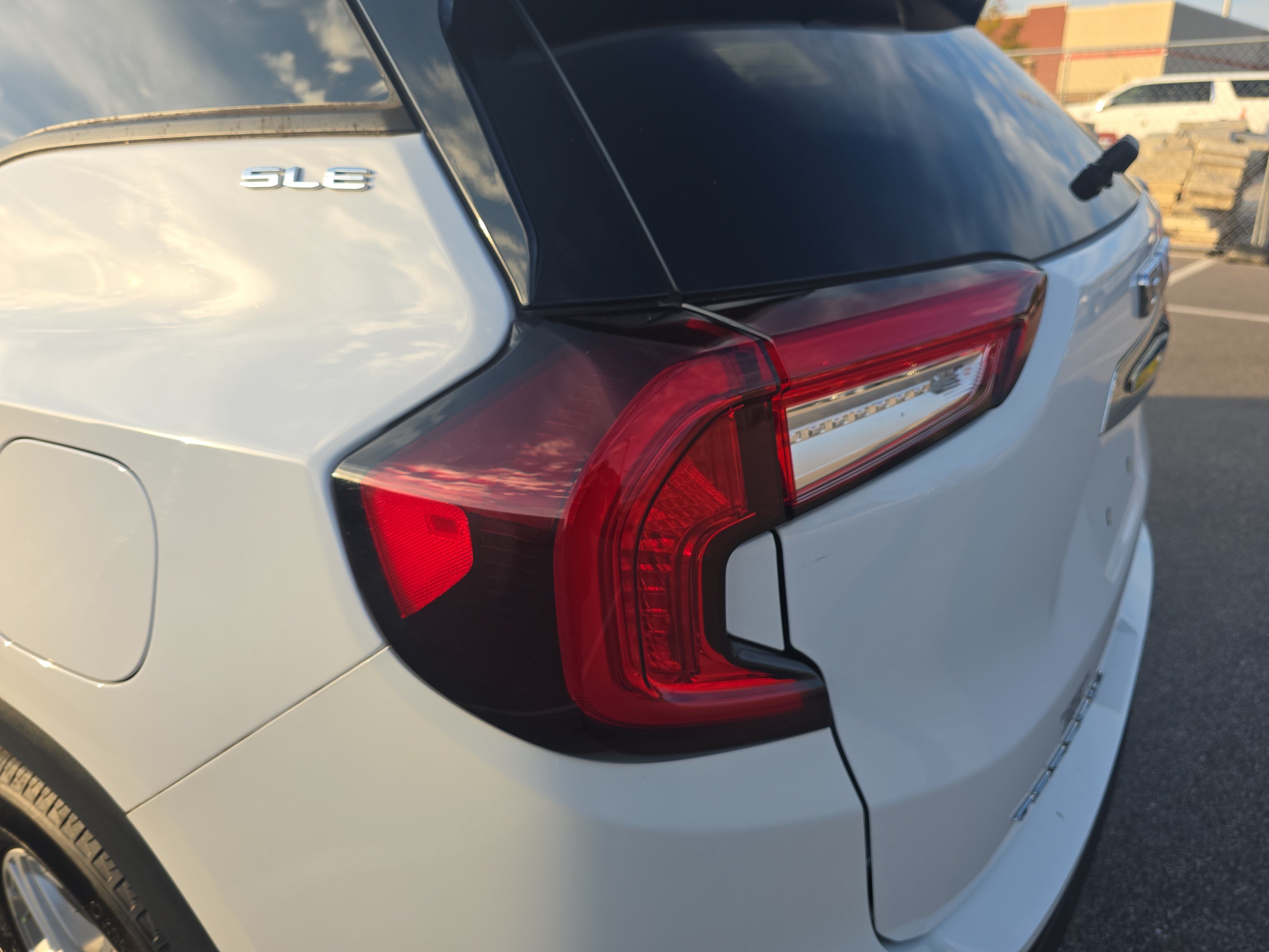 Used 2023 GMC Terrain SLE w/ Driver Convenience Package FWD image 32