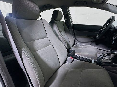 Used 2010 Honda Civic DX-VP image 24