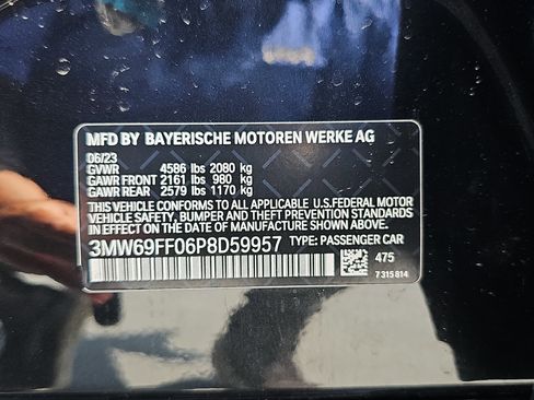 Used 2023 BMW 330i Sedan w/ M Sport Package image 35