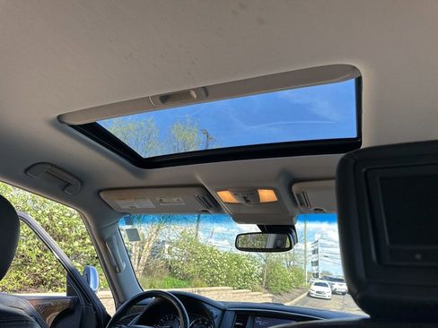 Used 2017 Nissan Armada Platinum w/ Captain Seat Package image 31