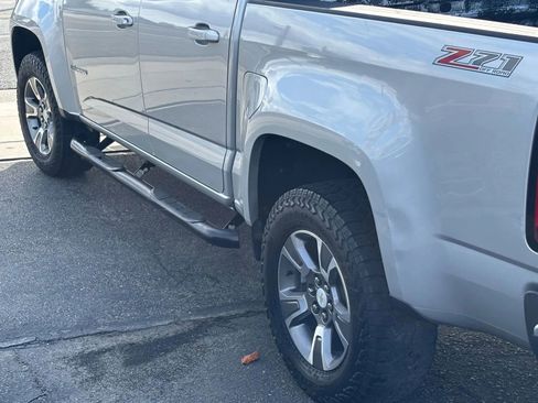 Used 2017 Chevrolet Colorado Z71 image 10