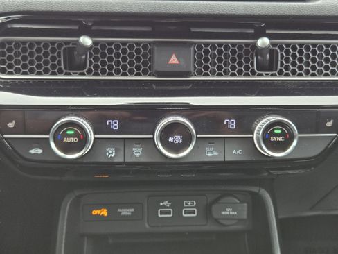Certified 2023 Honda Civic Touring image 15