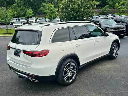 Certified 2024 Mercedes-Benz GLS 450 4MATIC image 8