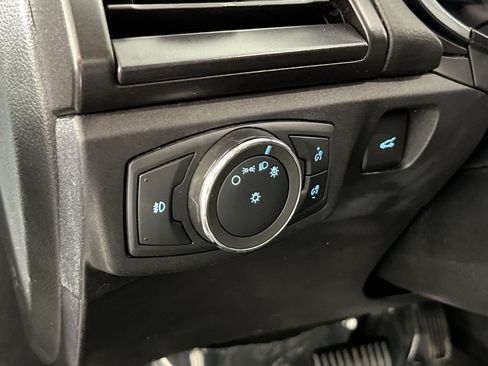 Used 2020 Ford Fusion Energi Titanium FWD image 32