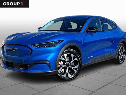 Certified 2025 Ford Mustang Mach-E Select w/ Comfort Package Lite