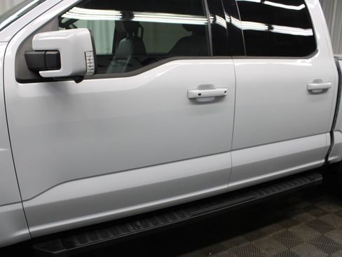 Used 2025 Ford F150 Lariat AWD/4WD image 40