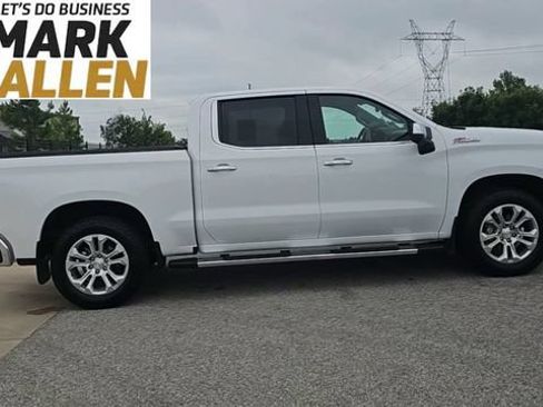 Used 2024 Chevrolet Silverado 1500 LTZ AWD/4WD image 9