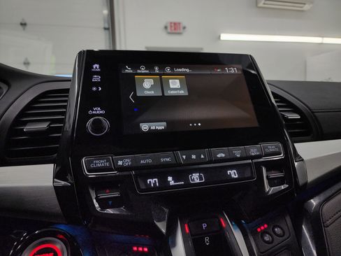 Used 2019 Honda Odyssey Elite image 52