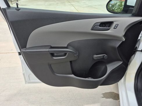Used 2016 Chevrolet Sonic LS FWD image 11