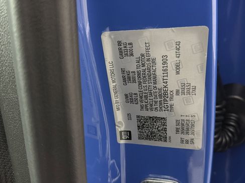 New 2026 GMC Canyon Elevation w/ Convenience Package image 30