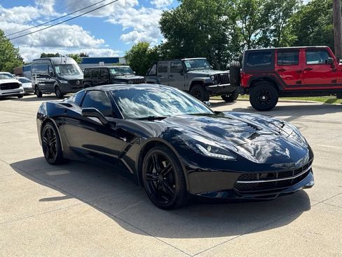 Used 2016 Chevrolet Corvette Stingray Coupe RWD image 19