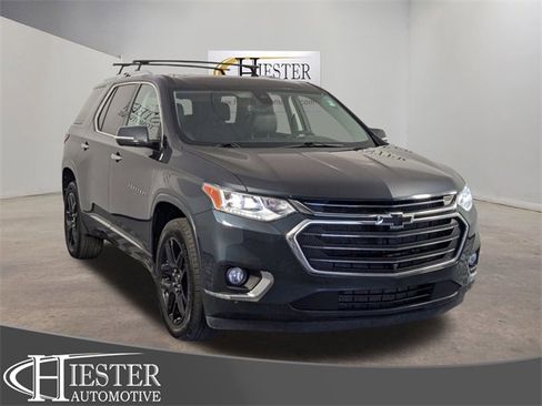 Used 2020 Chevrolet Traverse Premier image 1
