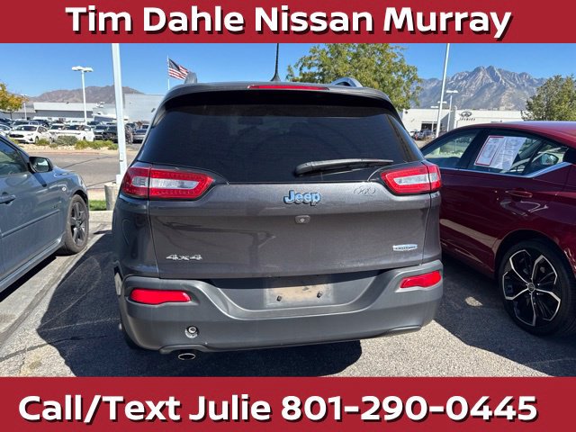 Used 2016 Jeep Cherokee Latitude AWD/4WD image 15