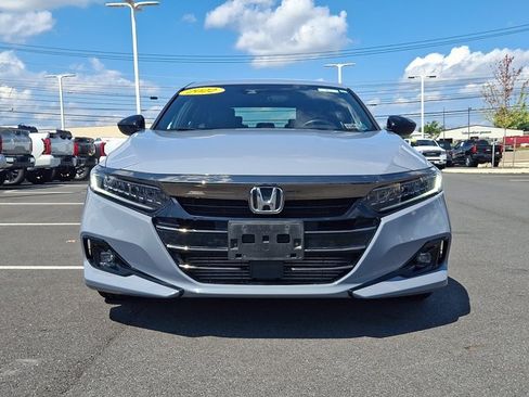 Used 2022 Honda Accord Sport image 2