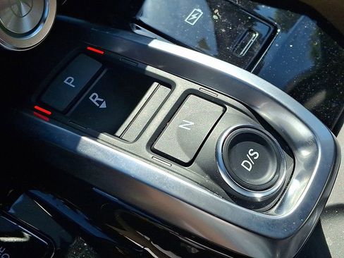 Used 2024 Acura MDX SH-AWD w/ Technology Package image 16