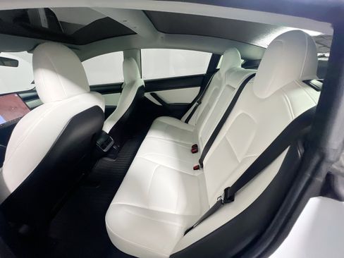 Used 2019 Tesla Model 3 Long Range image 25