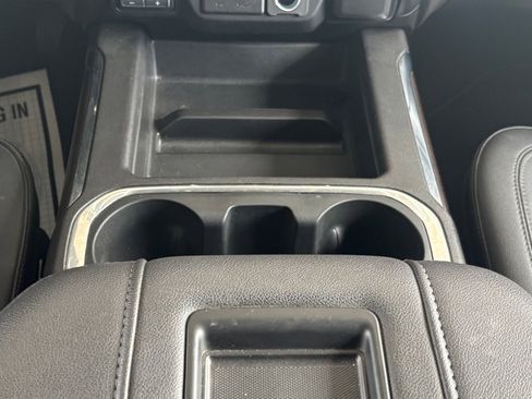 Used 2022 GMC Sierra 1500 SLT image 5