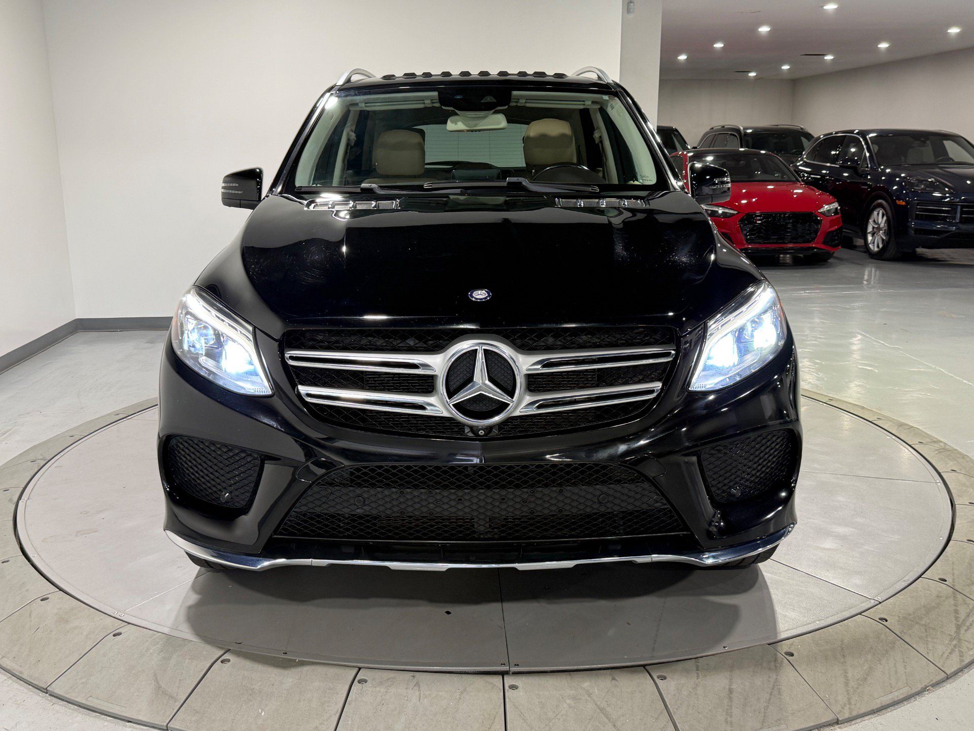 Used 2016 Mercedes-Benz GLE 400 4MATIC image 5