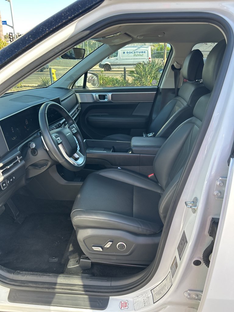 Used 2025 Hyundai Santa Fe SEL AWD/4WD image 8