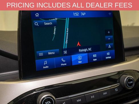 Used 2020 Ford Escape SE AWD/4WD image 12