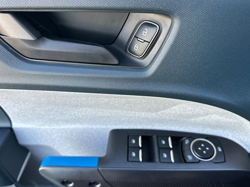 New 2026 Ford Maverick XLT image 10