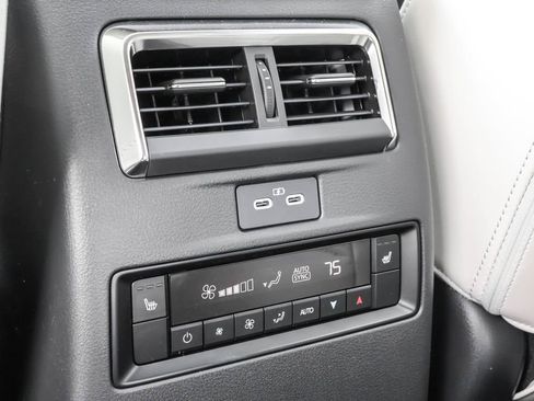 New 2026 MAZDA CX-90 Plug-In Hybrid w/ Premium Plus image 40