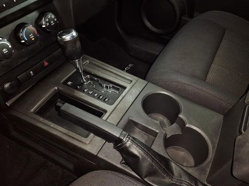 Used 2011 Dodge Nitro Heat image 21