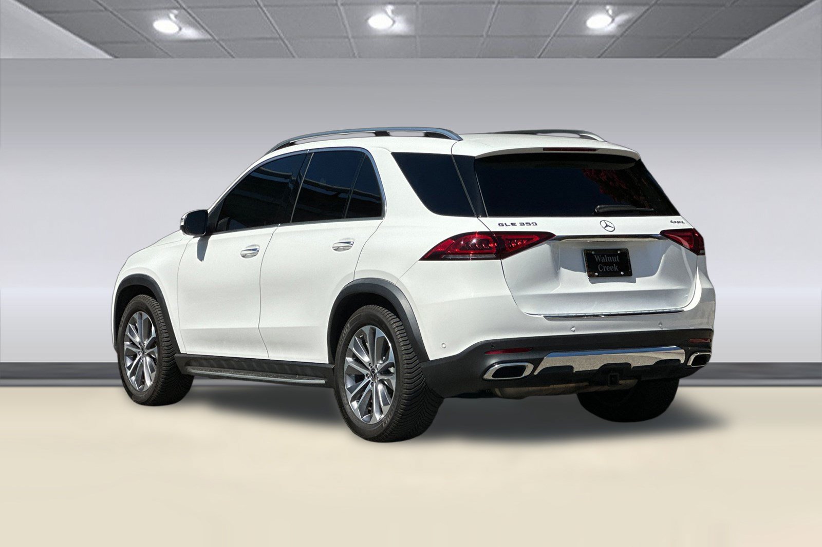 Certified 2022 Mercedes-Benz GLE 350 4MATIC image 3