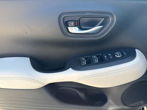 New 2027 Honda HR-V EX-L image 18