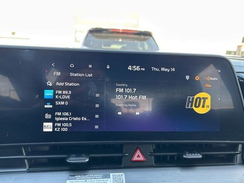Used 2023 Kia Sportage EX FWD image 23