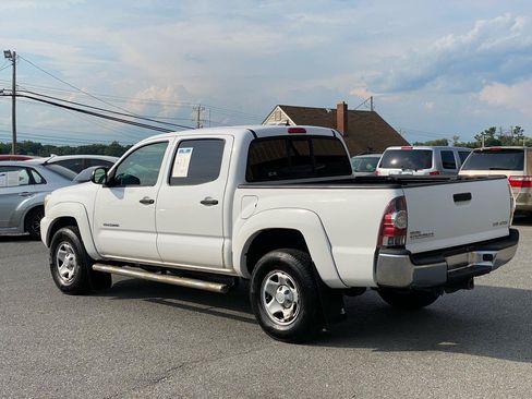 Used 2012 Toyota Tacoma 4x4 Double Cab w/ SR5 Pkg image 2