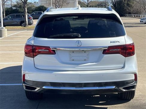 Used 2018 Acura MDX FWD w/ Advance Package image 5