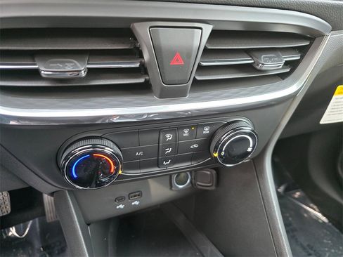 New 2026 Buick Encore GX Preferred image 32