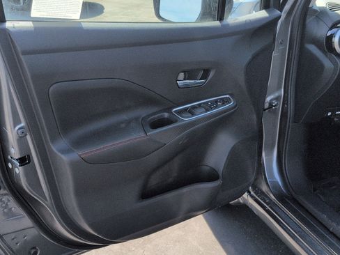 New 2025 Nissan Versa SR w/ Trunk Package FWD image 13