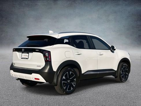 New 2025 Nissan Kicks SV w/ SV Premium Package image 2