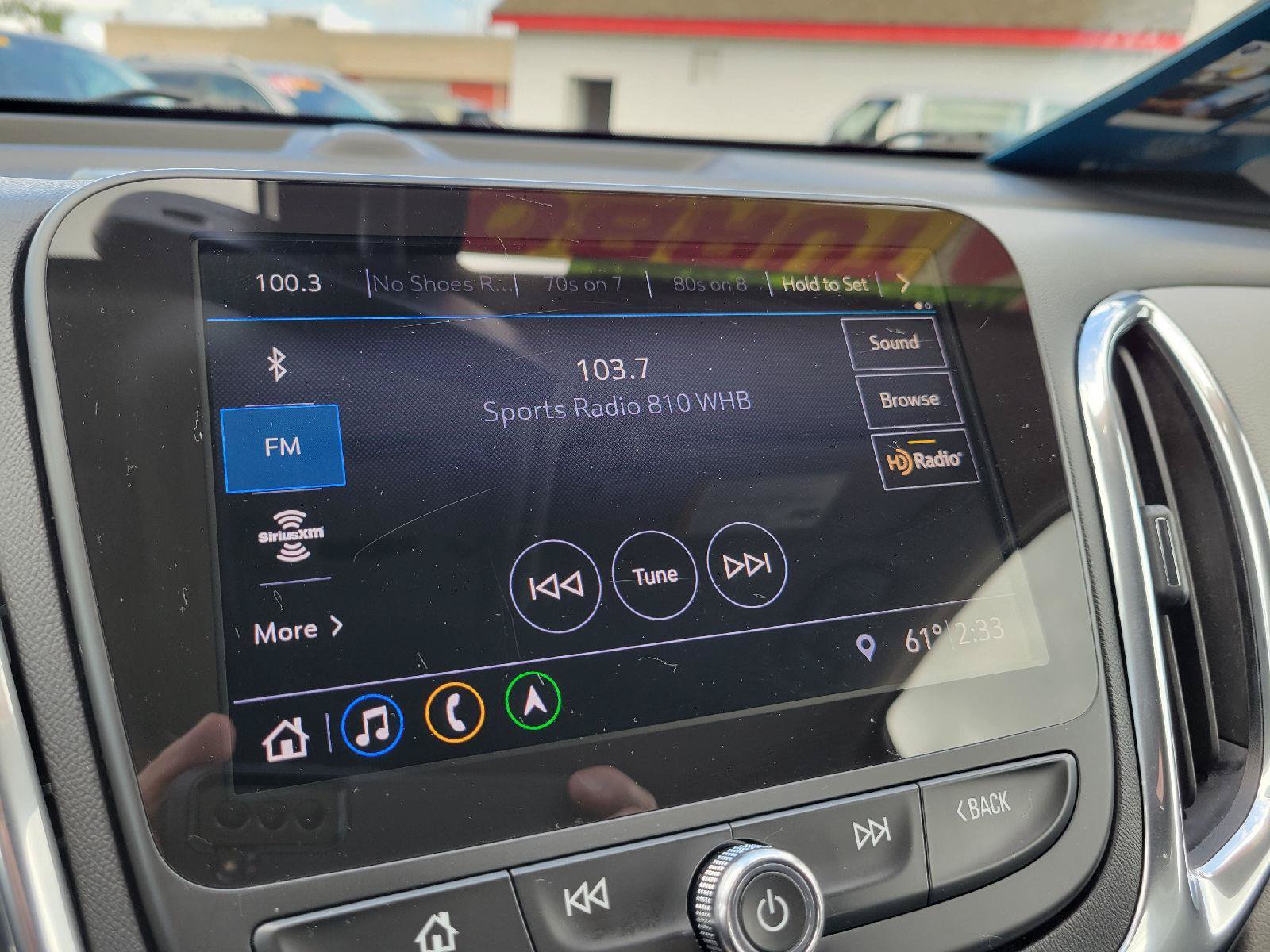 Used 2020 Chevrolet Equinox Premier FWD image 21