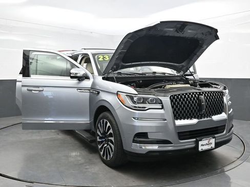 Used 2023 Lincoln Navigator L Black Label image 39
