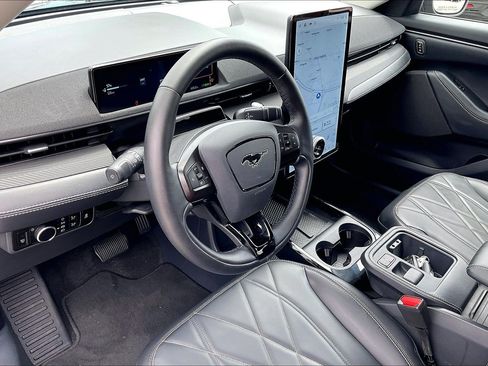 Certified 2025 Ford Mustang Mach-E Select w/ Comfort Package Lite AWD/4WD image 14
