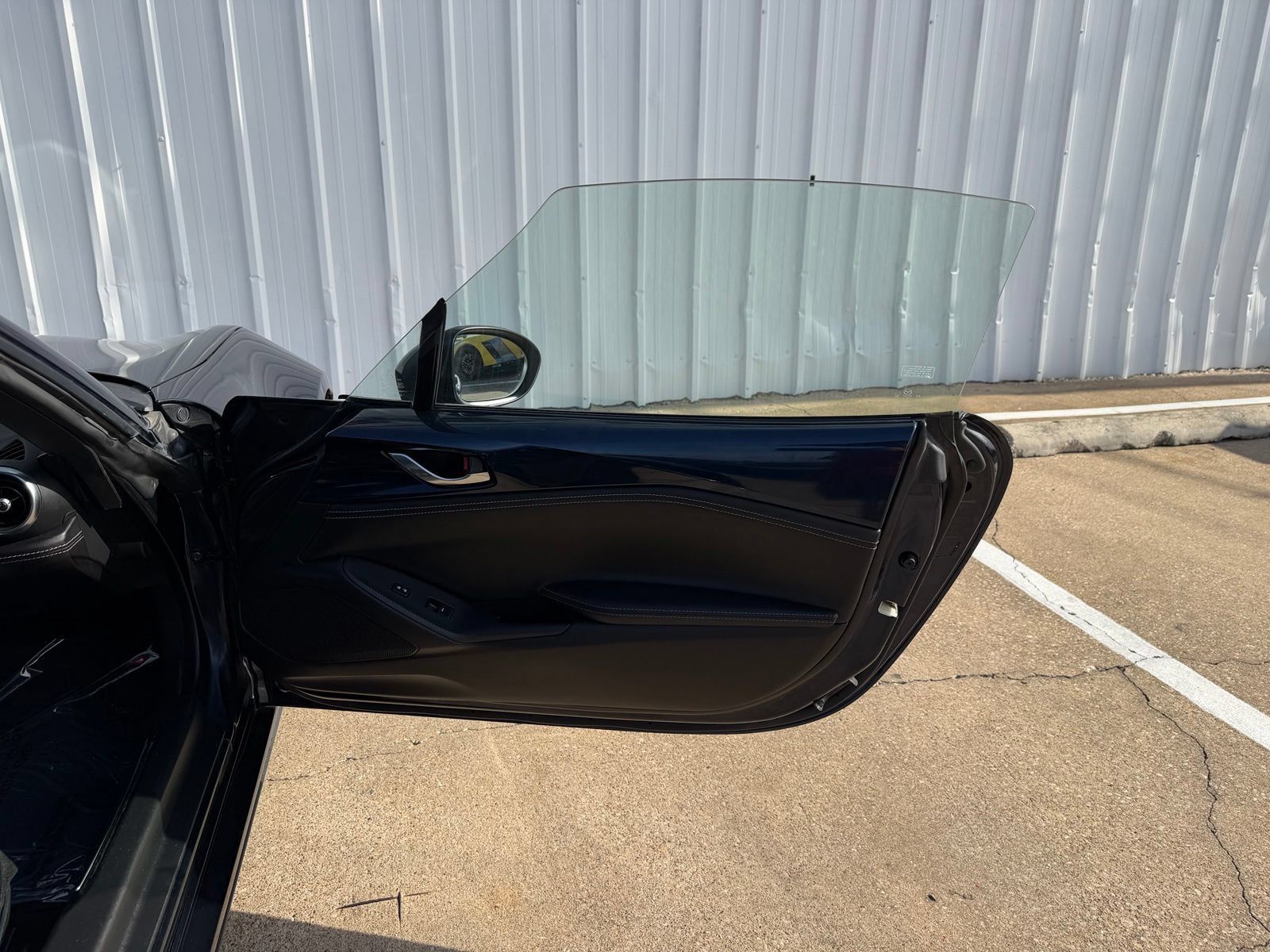 Used 2021 MAZDA MX-5 Miata RF Grand Touring RWD image 23