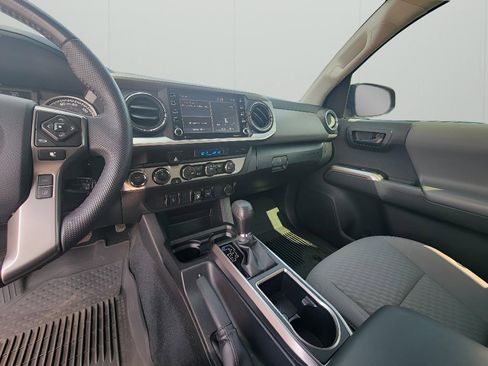Used 2023 Toyota Tacoma SR5 image 17