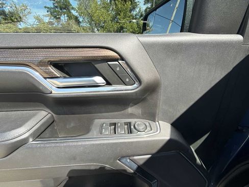 Certified 2024 Chevrolet Silverado 1500 RST w/ Protection Package AWD/4WD image 22