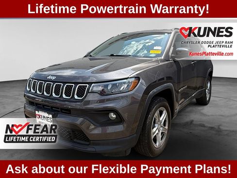 Used 2023 Jeep Compass Latitude AWD/4WD image 4