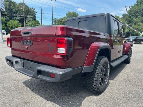 Used 2021 Jeep Gladiator Sport image 6